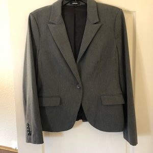 Gray blazer. Wear to work or with jeans 👖